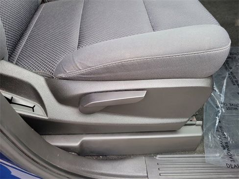 Used 2018 GMC Sierra 1500 SLE w/ SLE Value Package image 31