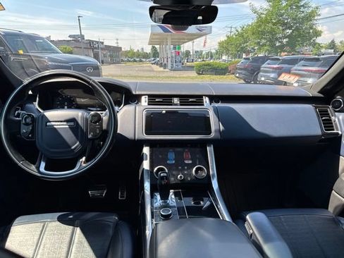 Used 2018 Land Rover Range Rover Sport HSE Dynamic AWD/4WD image 10