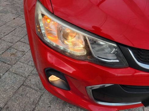 Used 2018 Chevrolet Sonic LT image 11