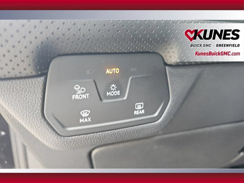 Used 2026 Volkswagen Atlas SE AWD/4WD image 17