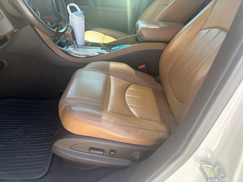 Used 2015 Buick Enclave Premium w/ Trailering Package FWD image 12