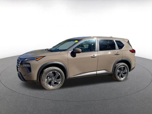 Used 2025 Nissan Rogue SV image 7