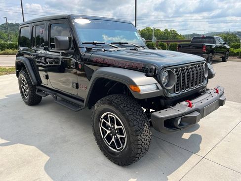 Used 2026 Jeep Wrangler Unlimited Rubicon w/ Steel Bumper Group AWD/4WD image 31