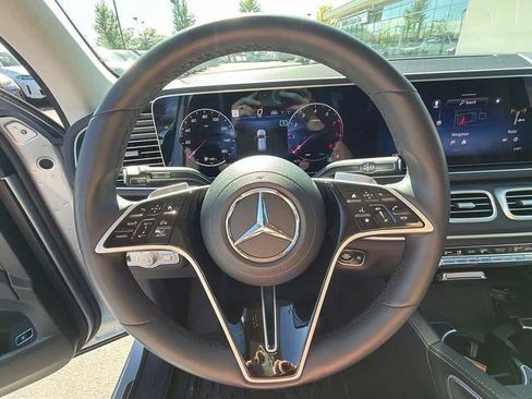 Used 2024 Mercedes-Benz GLE 450 4MATIC image 15