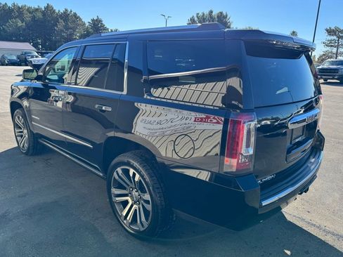 Used 2019 GMC Yukon Denali image 7