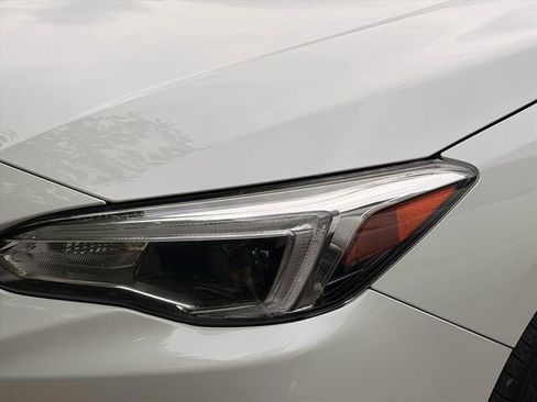 Used 2022 Subaru Impreza 2.0i Limited w/ Popular Package #3 AWD/4WD image 2