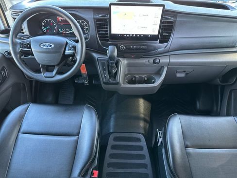 Certified 2023 Ford Transit 250 Medium Roof RWD image 12