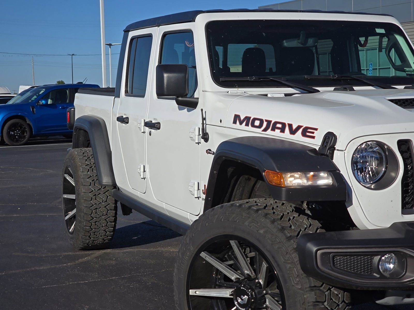 Used 2023 Jeep Gladiator Mojave w/ Trailer Tow Package AWD/4WD image 63