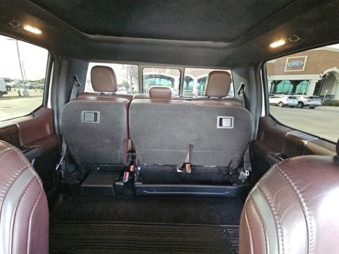 Used 2016 Ford F150 Platinum w/ Equipment Group 701A Luxury image 26