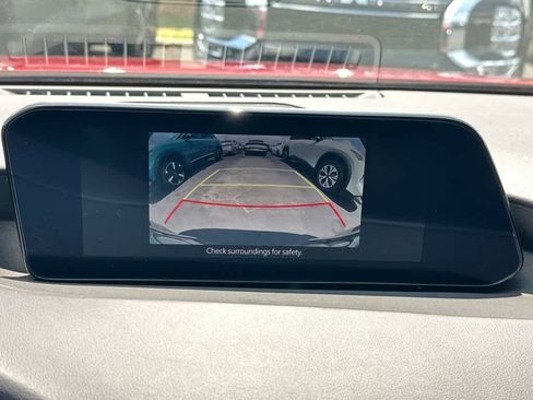 Used 2023 MAZDA MAZDA3 s image 23