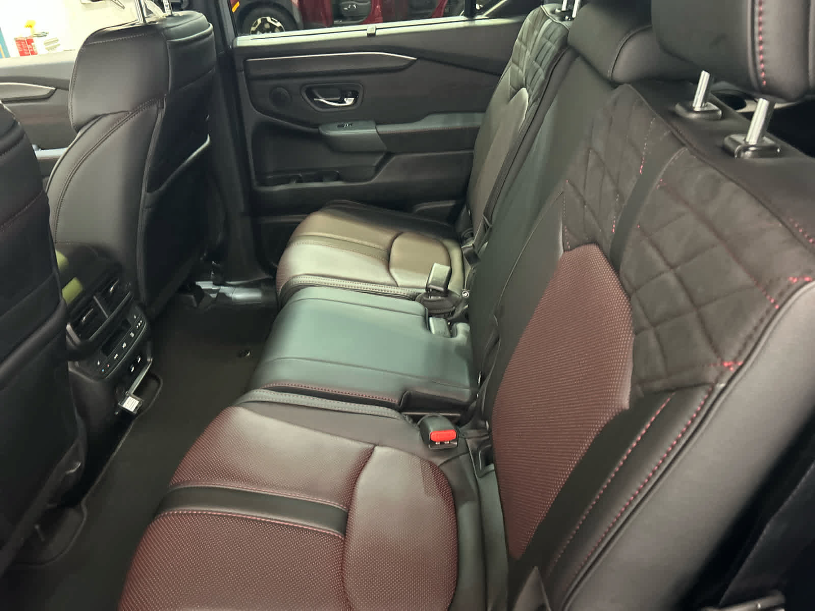 New 2026 Honda Pilot Black Edition image 12