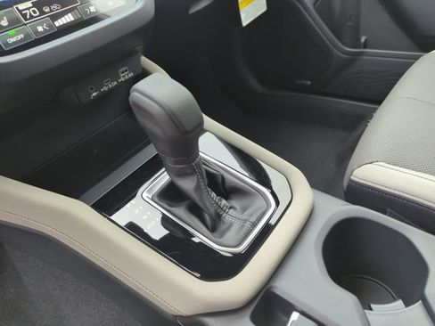 Certified 2025 Subaru Forester Limited AWD/4WD image 31