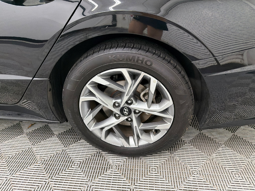 Used 2023 Hyundai Sonata SEL FWD image 18