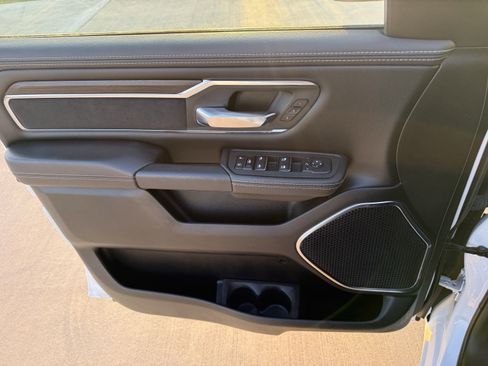 Used 2025 RAM 1500 Laramie w/ Sport Appearance Package image 23