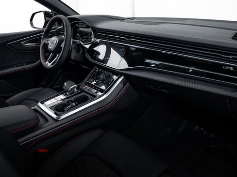 New 2026 Audi RS Q8 performance image 8