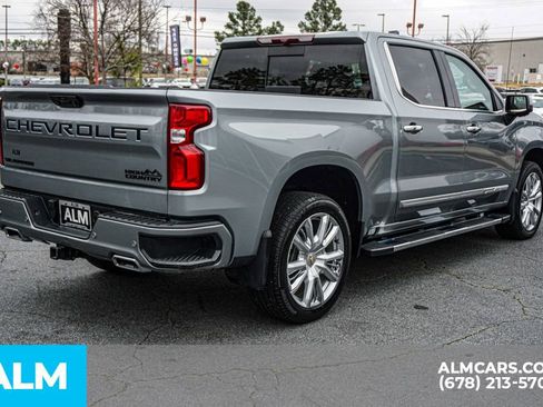 Used 2024 Chevrolet Silverado 1500 High Country w/ High Country Premium Package image 5