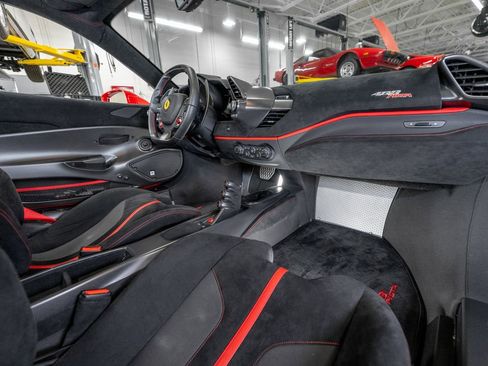 Certified 2019 Ferrari 488 Pista Coupe RWD image 19