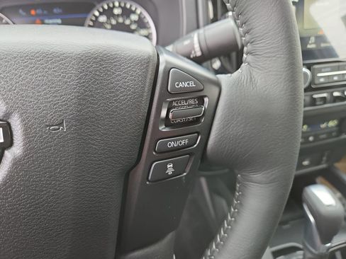 New 2026 Nissan Frontier SV w/ SV Convenience Package AWD/4WD image 19