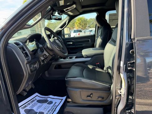 New 2026 RAM 2500 Laramie w/ Sport Appearance Package AWD/4WD image 14