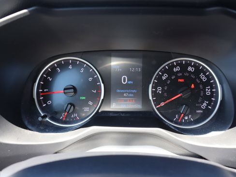 Used 2021 Toyota RAV4 XLE Premium FWD image 24