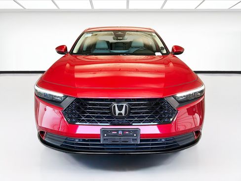 Used 2023 Honda Accord EX-L image 2