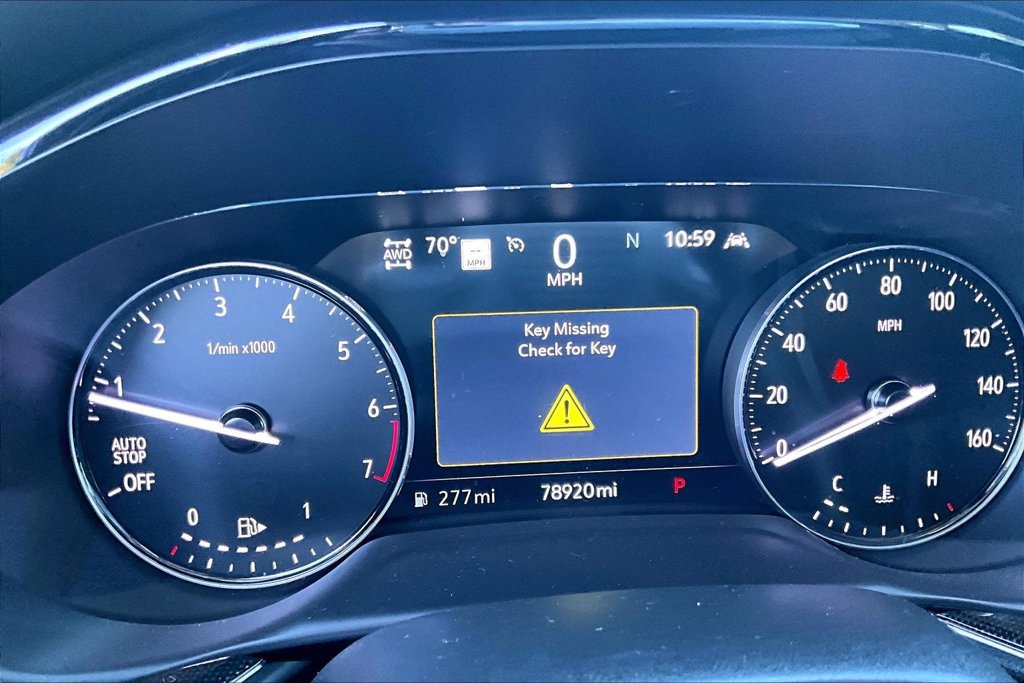 Used 2021 Buick Envision Essence w/ Technology Package I AWD/4WD image 18
