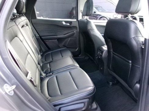 Certified 2022 Ford Escape SEL image 4