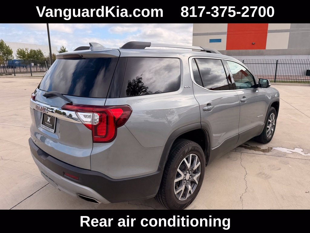 Used 2023 GMC Acadia SLT FWD image 4