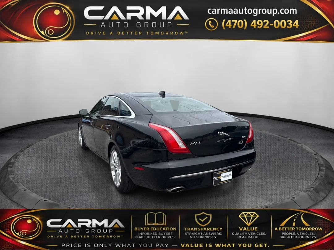 Used 2017 Jaguar XJ L Portfolio RWD image 3