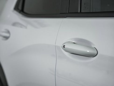 Used 2024 Chevrolet TrailBlazer RS image 18