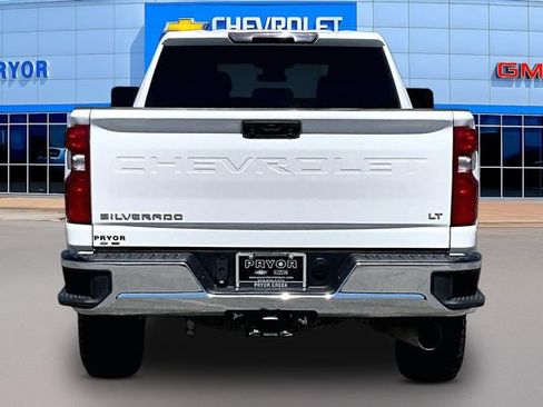 Used 2025 Chevrolet Silverado 2500 LT AWD/4WD image 6