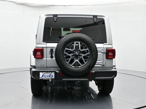 New 2024 Jeep Wrangler Unlimited Sahara w/ Technology Group image 6