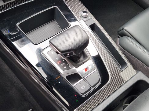 Used 2022 Audi SQ5 Prestige w/ Prestige Package image 24