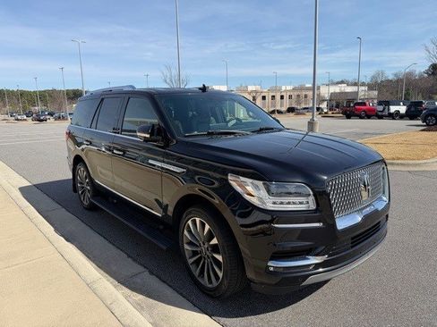 Certified 2019 Lincoln Navigator Select image 20