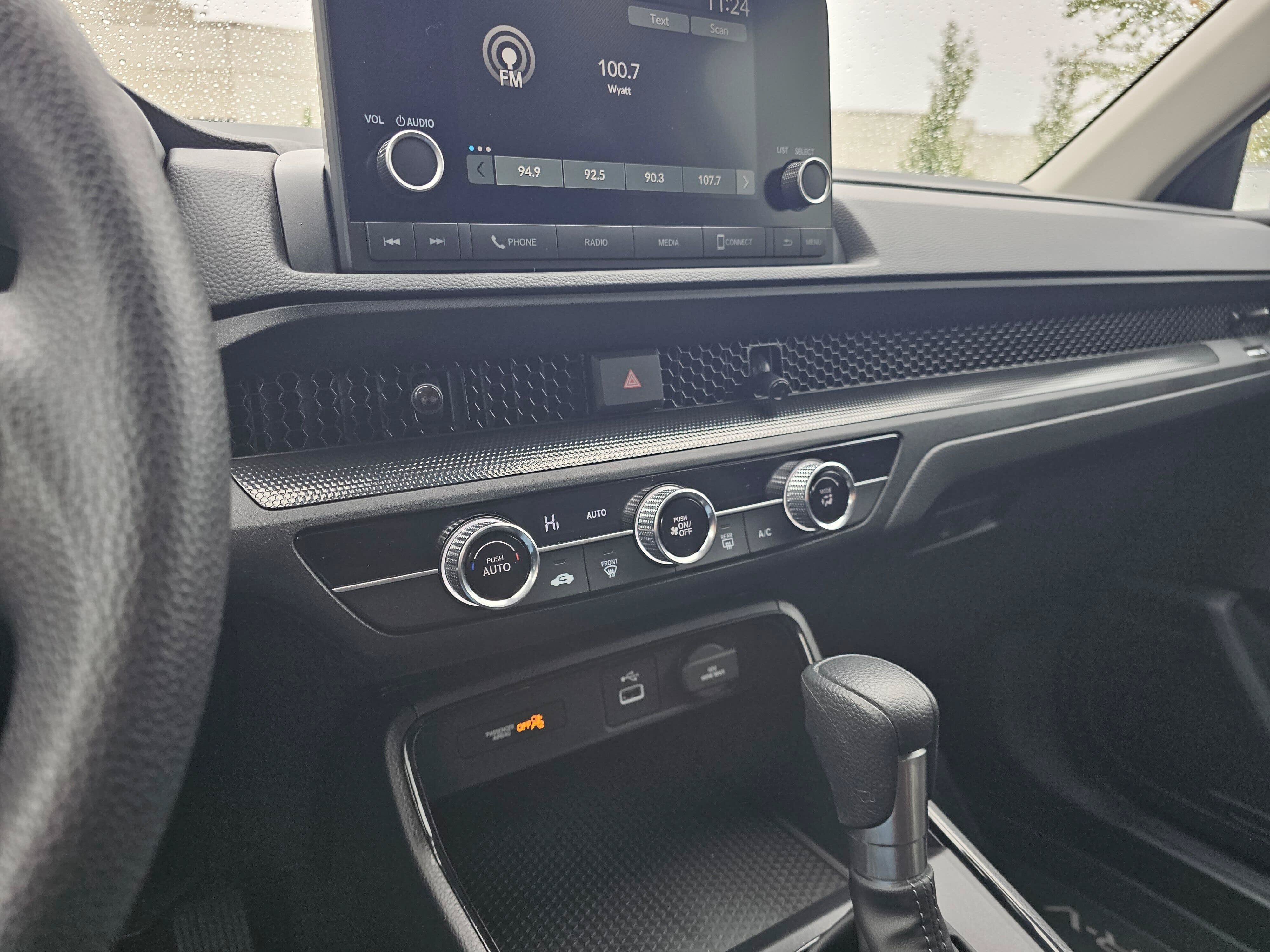 Certified 2025 Honda CR-V LX image 28