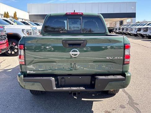 Used 2022 Nissan Frontier SV image 5