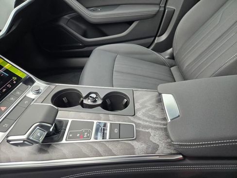 Used 2025 Audi A6 Premium Plus w/ Premium Plus Package image 25