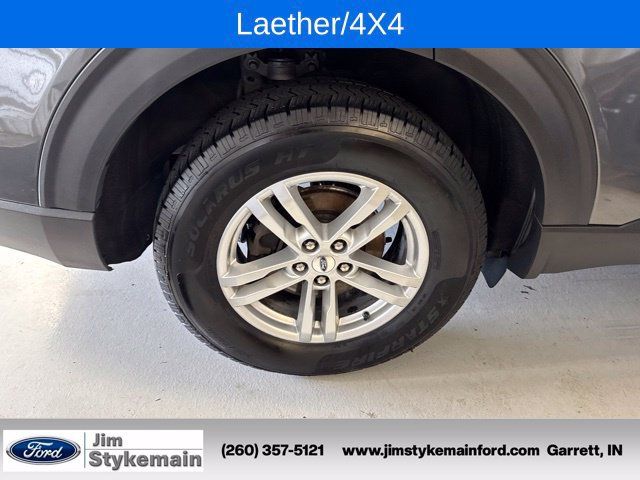 Used 2020 Ford Explorer XLT w/ Equipment Group 202A AWD/4WD image 35