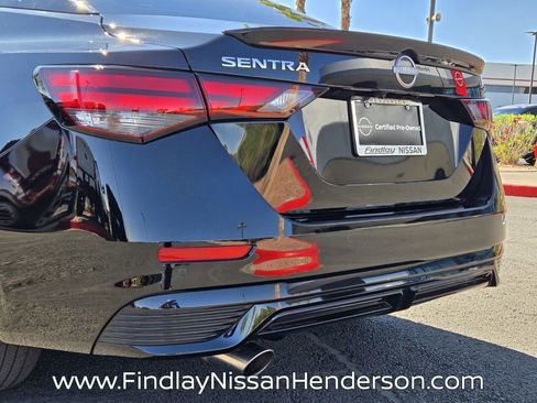 Used 2025 Nissan Sentra SR w/ SR Premium Package image 5