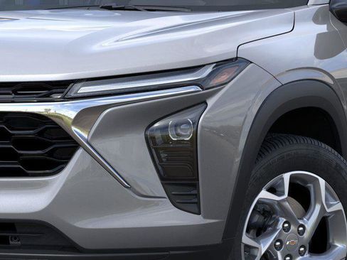 New 2026 Chevrolet Trax LS w/ LS Convenience Package image 10
