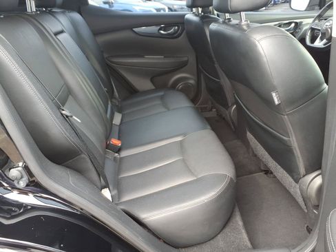 Used 2019 Nissan Rogue Sport SL AWD/4WD image 28