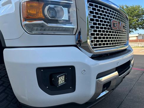 Used 2015 GMC Sierra 3500 Denali AWD/4WD image 7