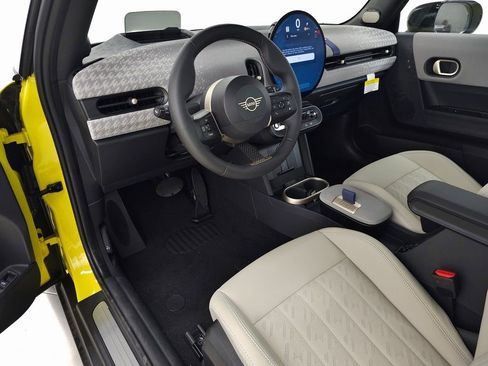 Used 2025 MINI Cooper S image 12