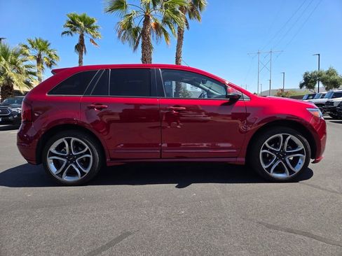 Used 2014 Ford Edge Sport w/ Driver Entry Package AWD/4WD image 7