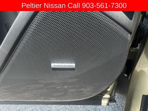 Used 2024 Subaru Forester Touring AWD/4WD image 11