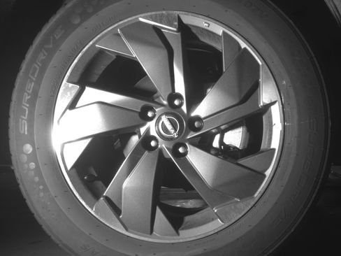 Used 2025 Nissan Rogue SV FWD image 13