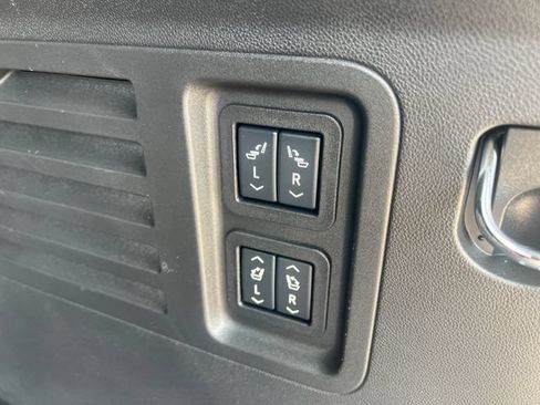 Used 2026 Chevrolet Traverse High Country w/ LPO, Floor Liner Package AWD/4WD image 21