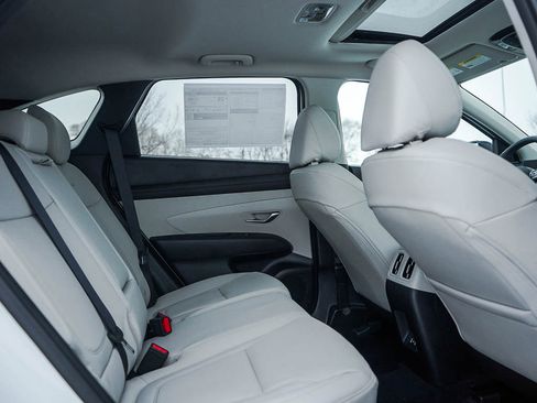 New 2026 Hyundai Tucson SEL image 13