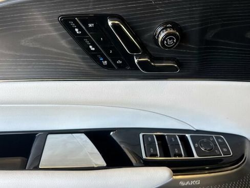 Certified 2024 Cadillac Lyriq Sport w/ LPO, Floor Liner Package AWD/4WD image 11