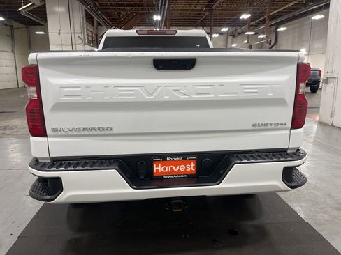 Certified 2022 Chevrolet Silverado 1500 Custom image 8